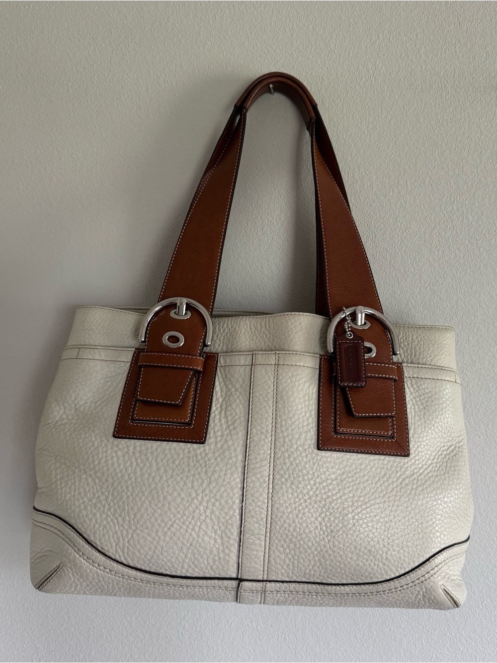 Vintage Y2K Coach Soho Leather Carryall Satchel Bag Buckle